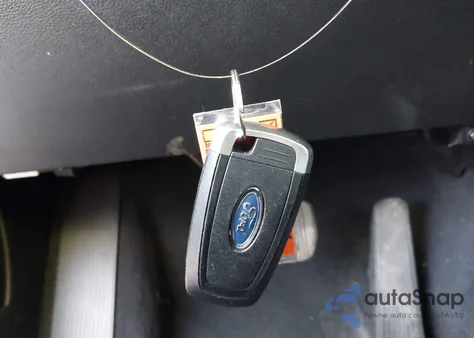 2021 Ford Explorer Xlt from USA, damaged, VIN 1FMSK8DH4MGC10370